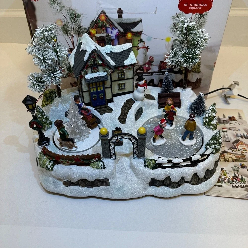 St Nicholas Square 2016 Skating Plaza Animated Lighted Christmas Village + Power
